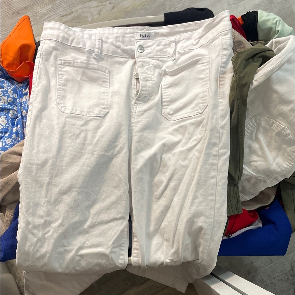 Bleu Women's Classic White Straight Leg Pants